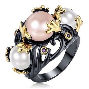 Swarovski Crystals Zana Cultured Pearl Ring